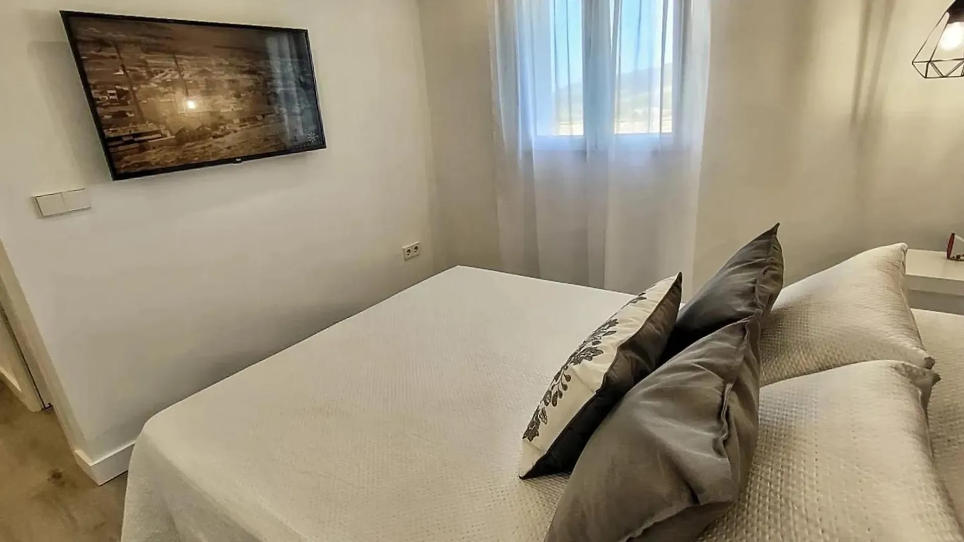 Charming Apartment In Los Prados Malaga 45 M² With Pool スペイン
